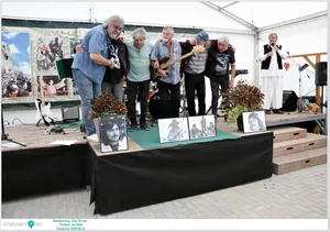 Képek: Útirány Fellépő: Az Ötök