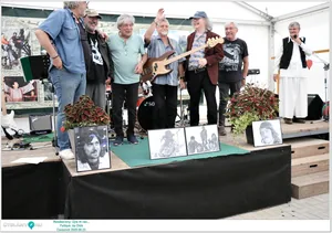 Képek: Útirány Fellépő: Az Ötök