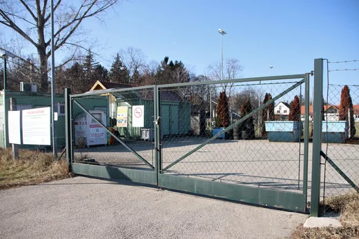 'Hulladékudvar' cikk borítóképe