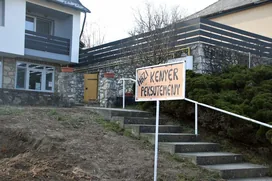 Wolf Pékség borítóképe